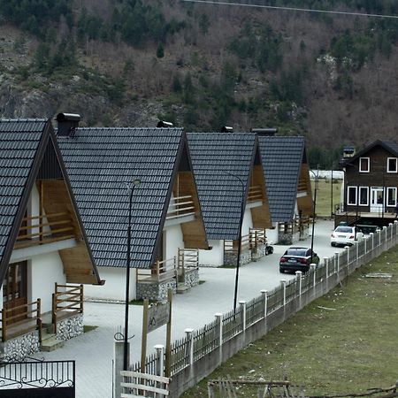 Bujtinat E Lugines Valbone Lejlighedshotel Eksteriør billede