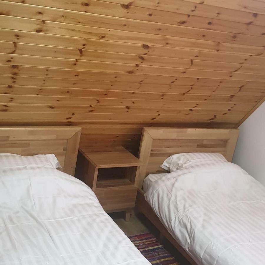 Bujtinat E Lugines Valbone Lejlighedshotel Eksteriør billede
